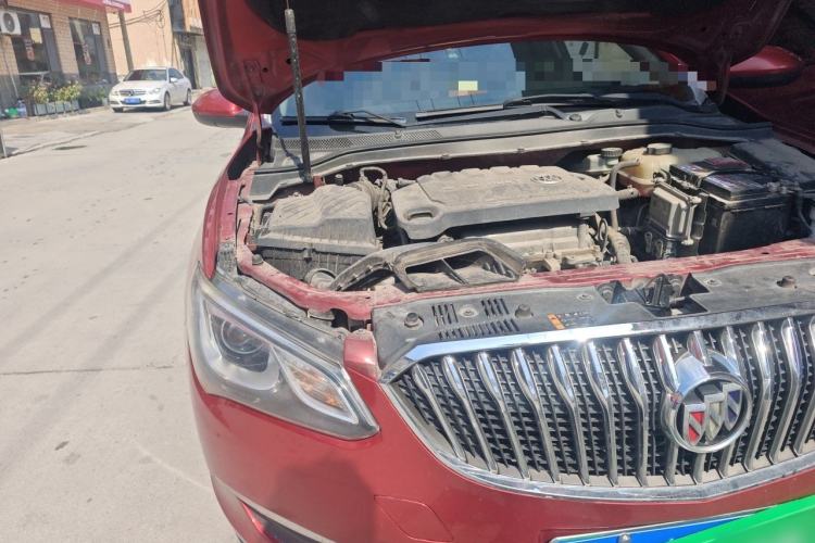 Used Buick GT 2015 15N Manual Entry-Level Trim Engine Bay Right