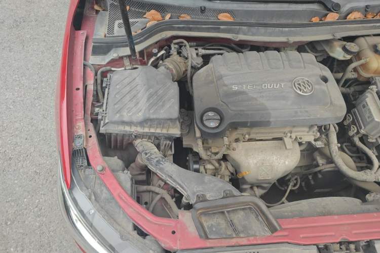 Used Buick GT 2015 15N Automatic Elite Version Engine Bay Right