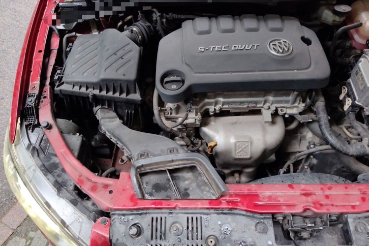 Used Buick GT 2015 15N Automatic Deluxe Edition Engine Bay Right