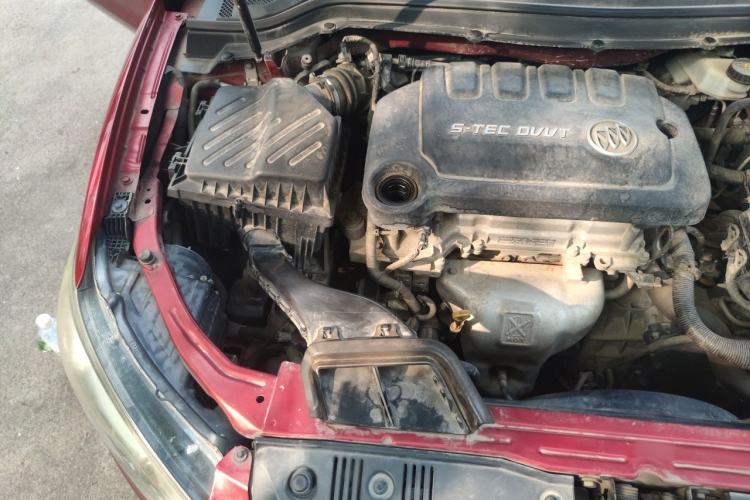 Used Buick GT 2015 15N Automatic Deluxe Edition Engine Bay Right