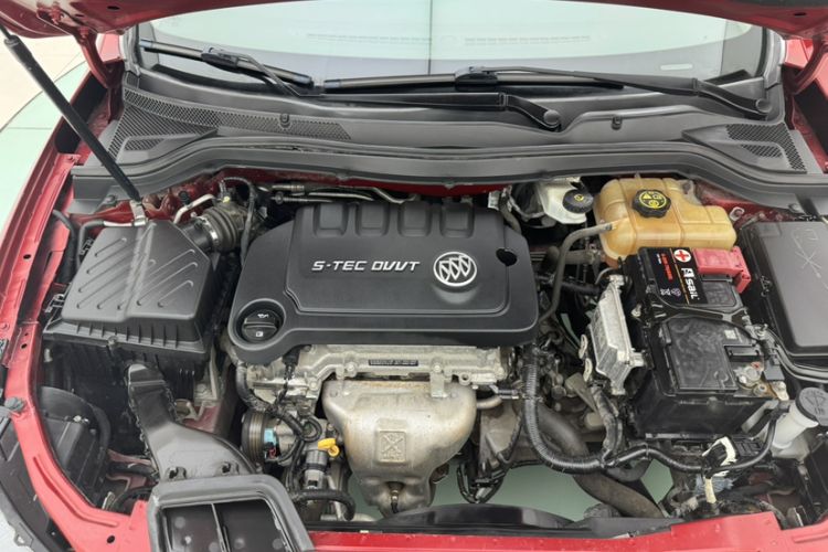 Used Buick GT 2015 15N Manual Elite Edition Engine Bay