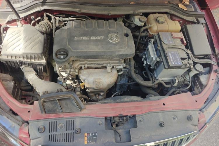 Used Buick GT 2015 15N Automatic Entry-Level Trim Engine Bay