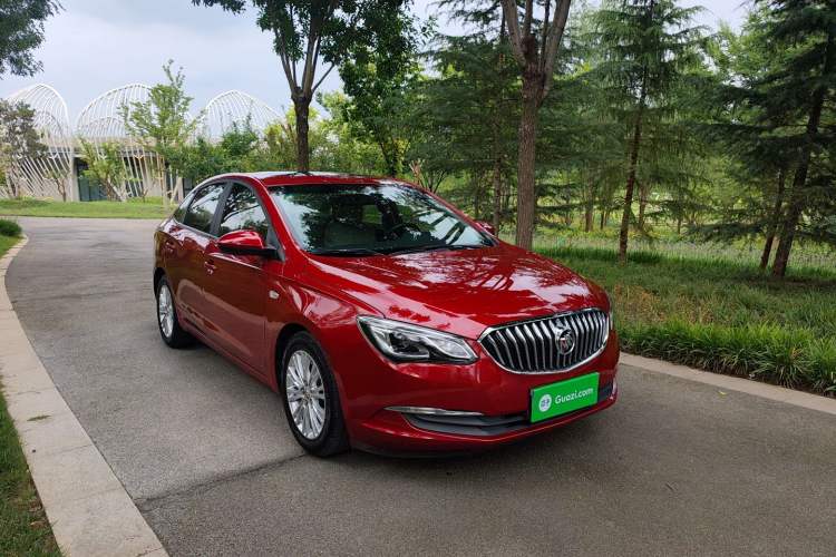Used Buick GT 2015 15N Automatic Elite Version Exterior 2