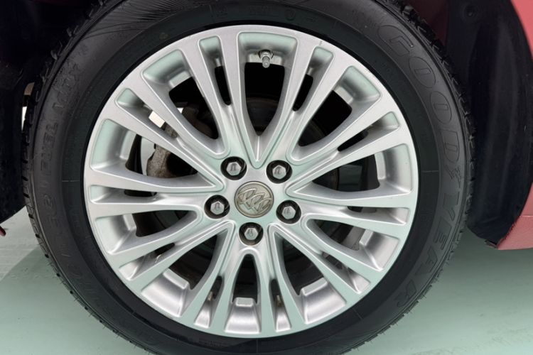 Used Buick GT 2015 15N Manual Elite Edition Exterior 4