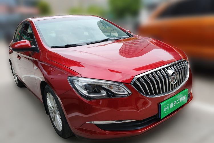 Used Buick GT 2015 15N Automatic Elite Version Front Right 45 Deg