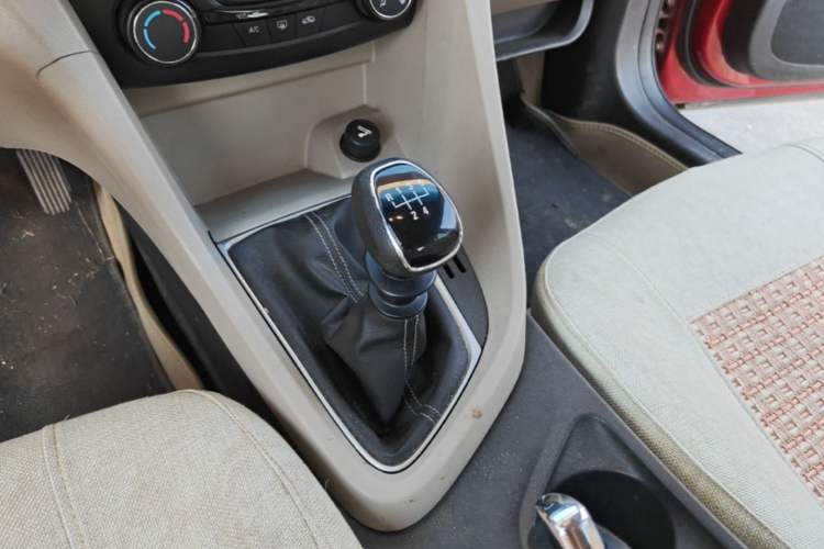 Used Buick GT 2015 15N Manual Elite Edition Gear Lever