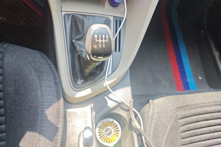 Used Buick GT 2015 15N Manual Entry-Level Trim Gear Lever