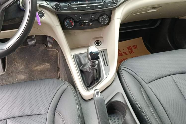 Used Buick GT 2015 15N Manual Elite Edition Gear Lever