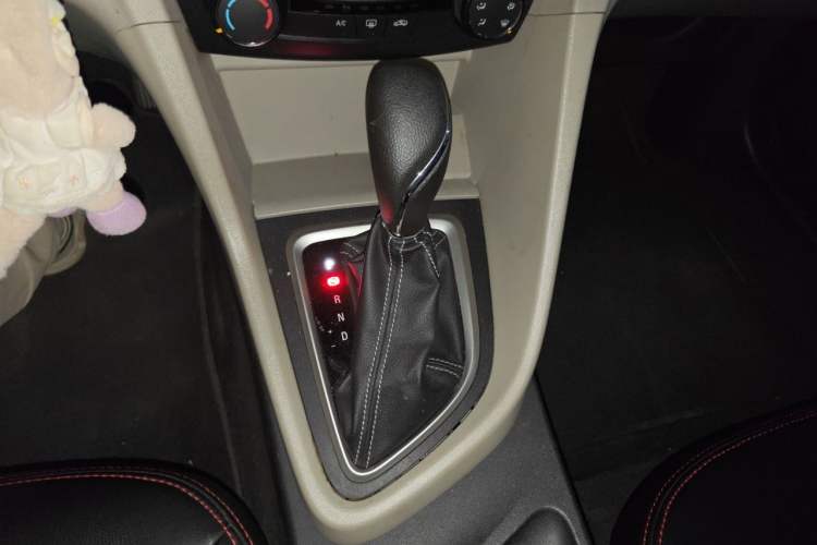 Used Buick GT 2015 15N Automatic Entry-Level Trim Gear Lever
