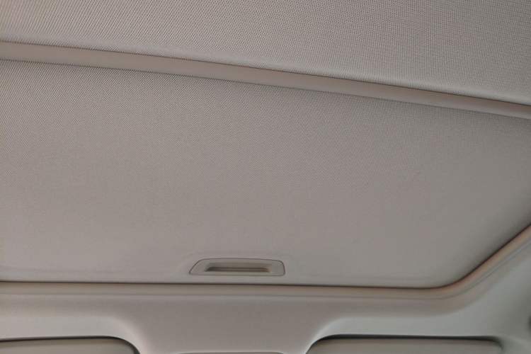 Used Buick GT 2015 15N Automatic Elite Version Headliner