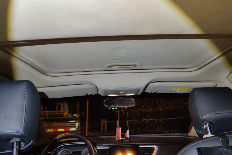 Used Buick GT 2015 15N Manual Luxury Version Headliner
