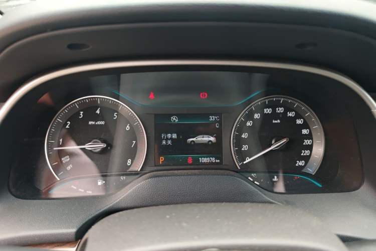 Used Buick GT 2015 15N Automatic Deluxe Edition Instrument Cluster