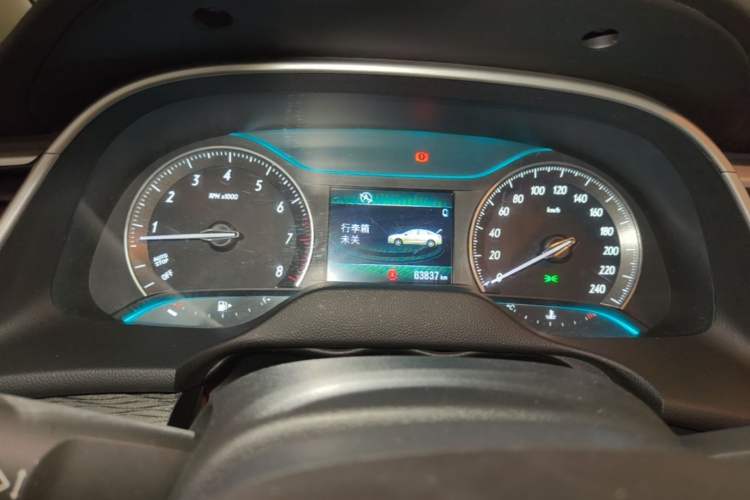 Used Buick GT 2015 15N Manual Elite Edition Instrument Cluster