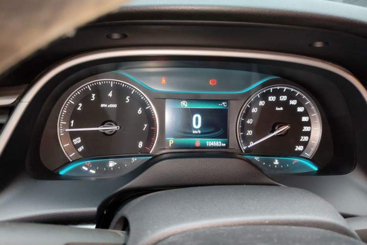 Used Buick GT 2015 15N Automatic Deluxe Edition Instrument Cluster