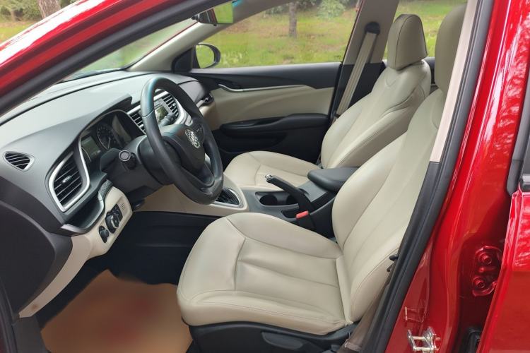 Used Buick GT 2015 15N Automatic Elite Version Interior 1