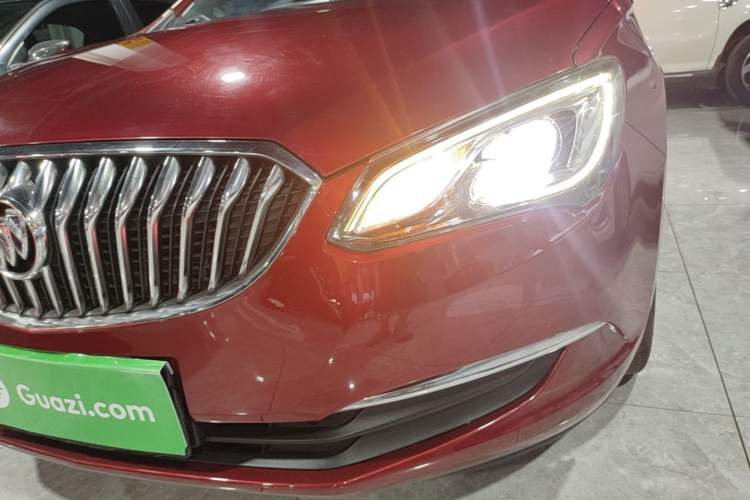 Used Buick GT 2015 15N Automatic Deluxe Edition Left Front Headlight