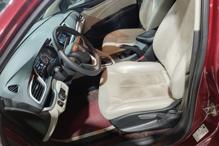 Used Buick GT 2015 15N Automatic Deluxe Edition Left Front Seat