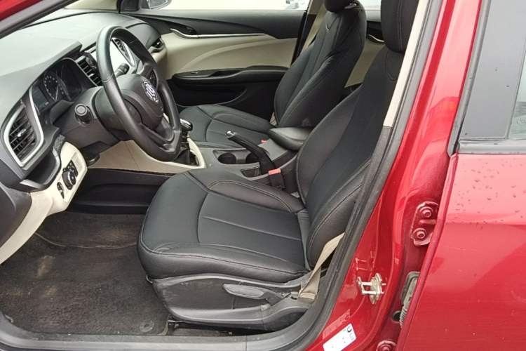 Used Buick GT 2015 15N Manual Elite Edition Left Front Seat