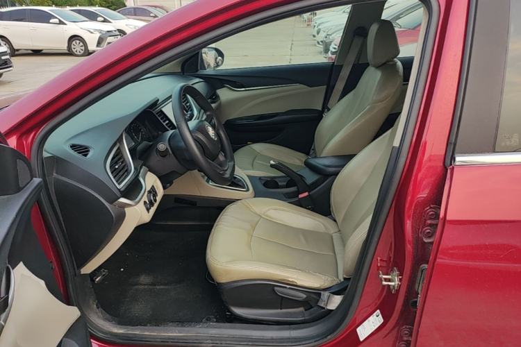 Used Buick GT 2015 15N Automatic Elite Version Left Front Seat