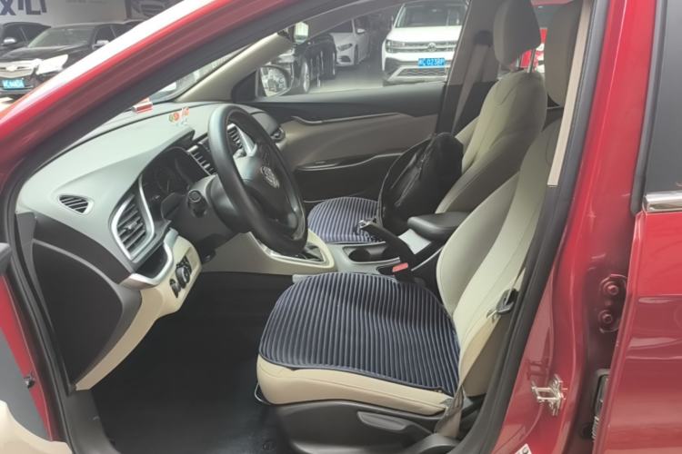 Used Buick GT 2015 15N Automatic Elite Version Left Front Seat