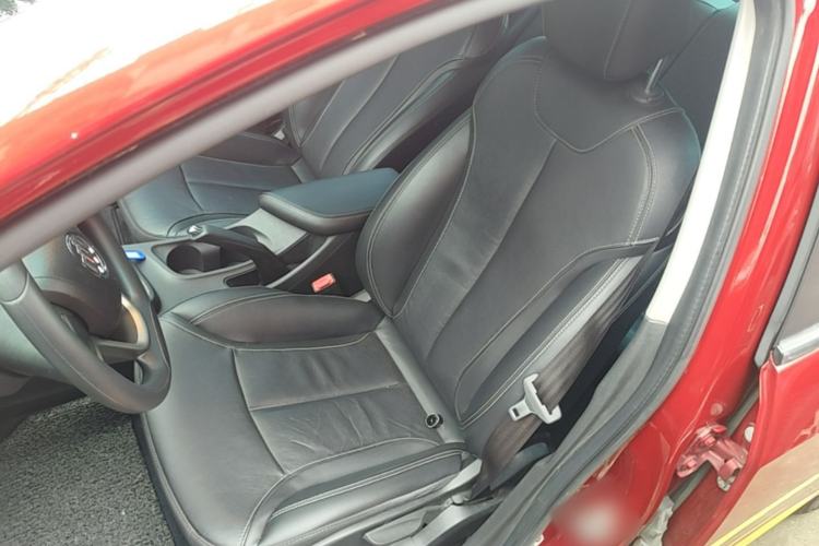 Used Buick GT 2015 15N Automatic Deluxe Edition Left Front Seat