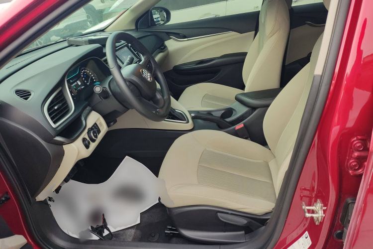 Used Buick GT 2015 15N Automatic Elite Version Left Front Seat