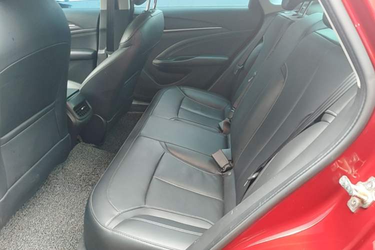Used Buick GT 2015 15N Automatic Deluxe Edition Left Rear Seat