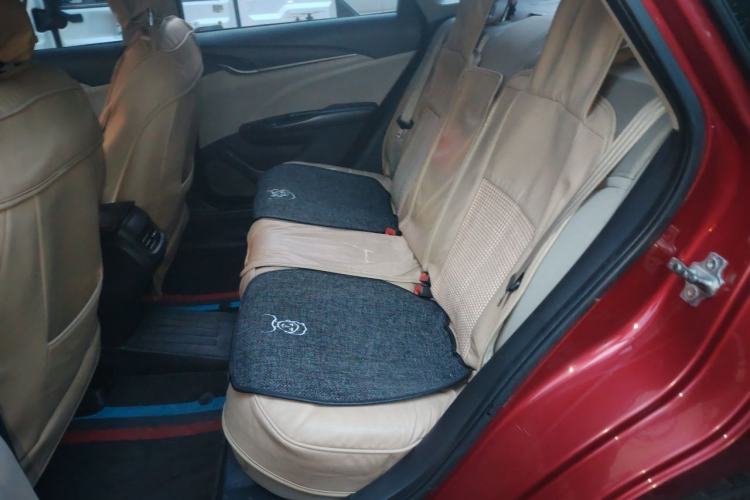 Used Buick GT 2015 15N Automatic Elite Version Left Rear Seat