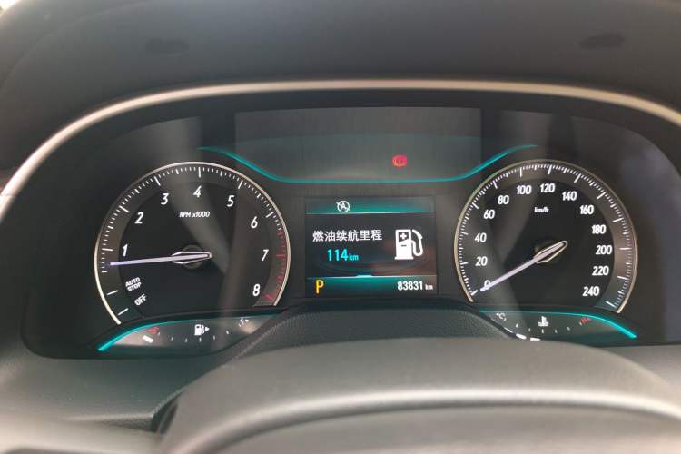Used Buick GT 2015 15N Automatic Elite Version Odometer Close Up
