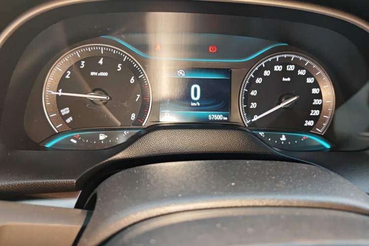 Used Buick GT 2015 15N Automatic Elite Version Odometer Close Up