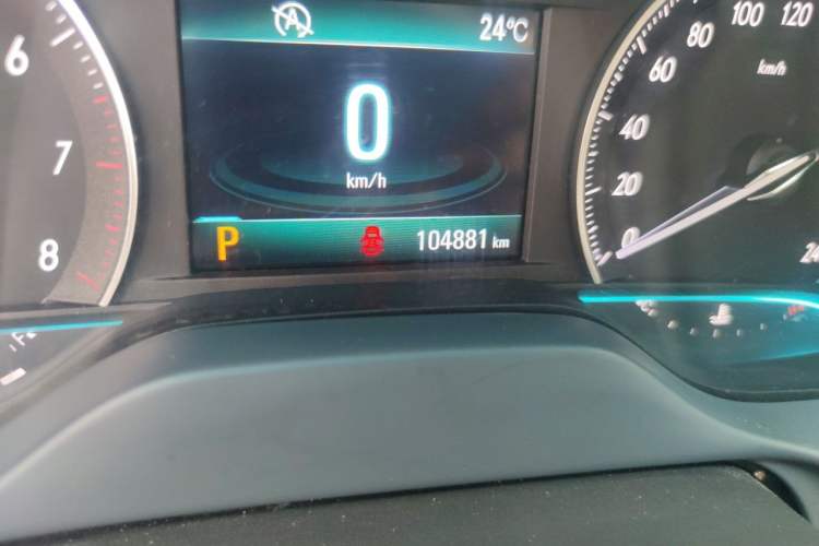 Used Buick GT 2015 15N Automatic Deluxe Edition Odometer Close Up