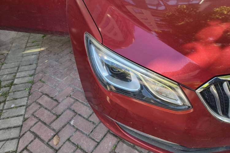 Used Buick GT 2015 15N Automatic Elite Version Right Front Headlight