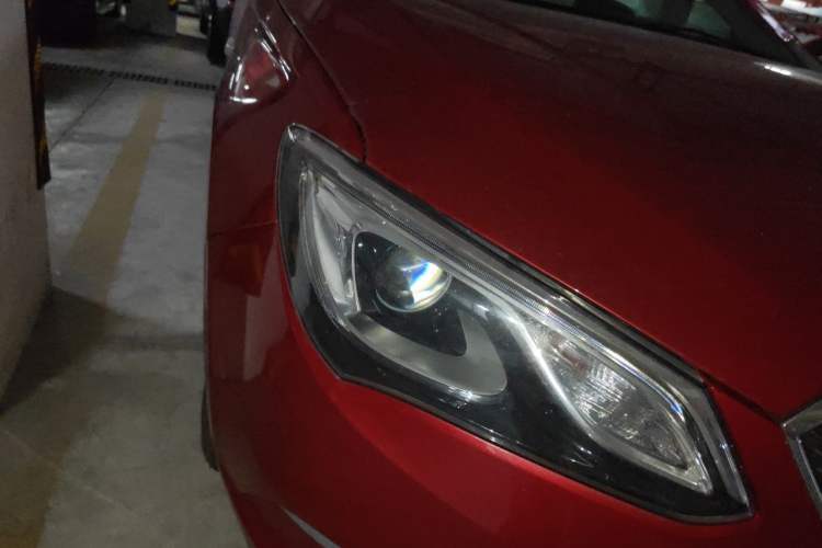 Used Buick GT 2015 15N Automatic Entry-Level Trim Right Front Headlight