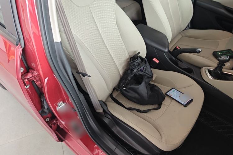 Used Buick GT 2015 15N Manual Elite Edition Right Front Seat