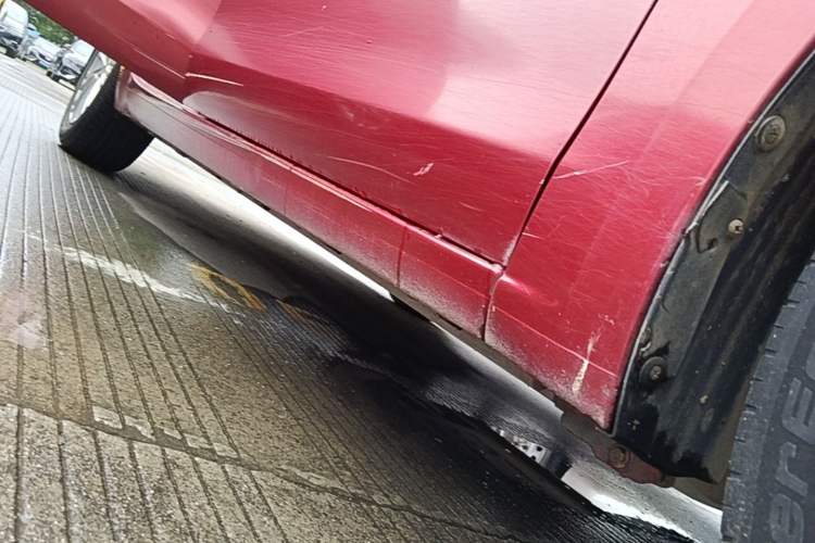 Used Buick GT 2015 15N Manual Elite Edition Right Side Sill