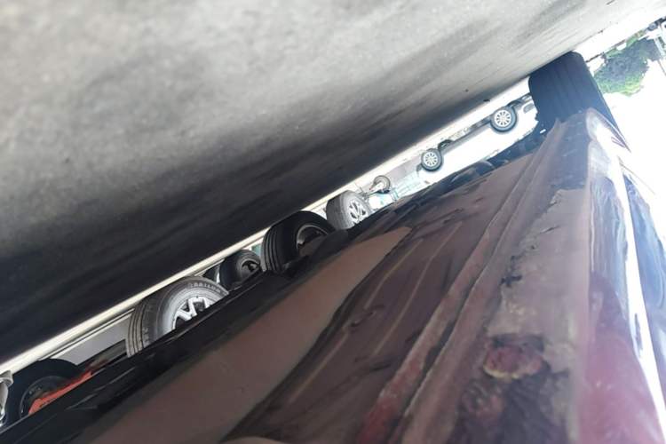 Used Buick GT 2015 15N Automatic Deluxe Edition Right Side Sill