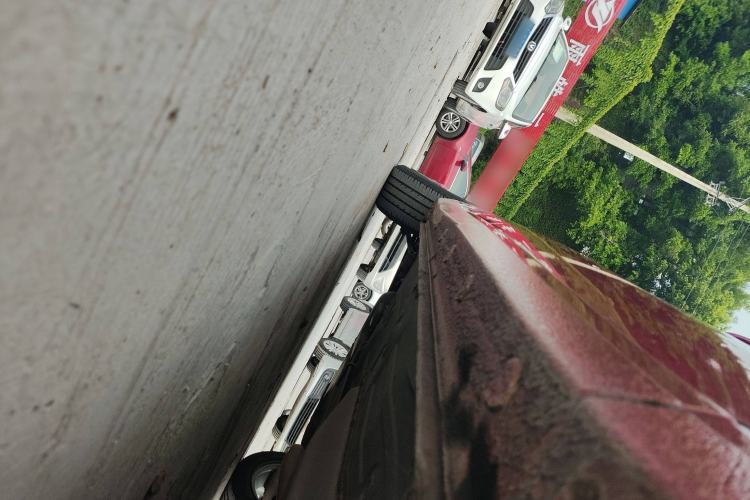 Used Buick GT 2015 15N Automatic Elite Version Right Side Sill