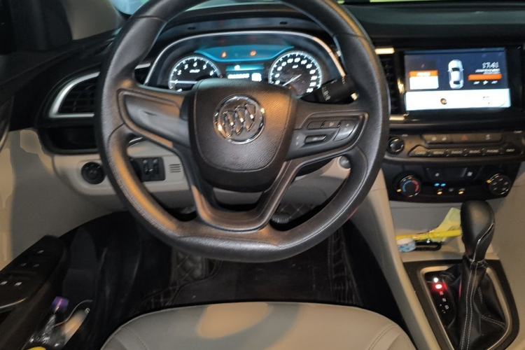 Used Buick GT 2015 15N Automatic Elite Version Steering Wheel