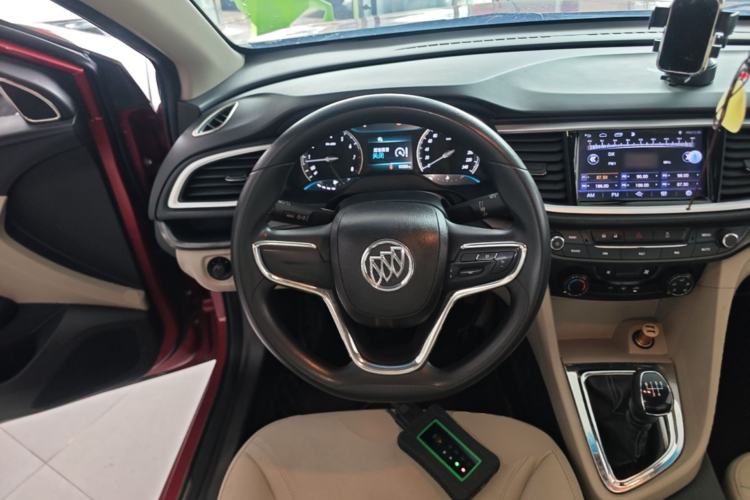 Used Buick GT 2015 15N Manual Elite Edition Steering Wheel