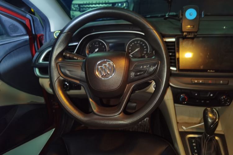 Used Buick GT 2015 18T Dual-Clutch Elite Model Steering Wheel