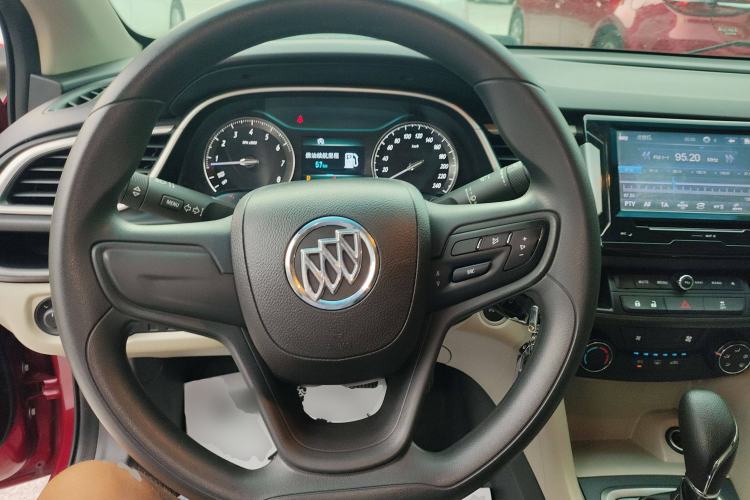 Used Buick GT 2015 15N Automatic Elite Version Steering Wheel