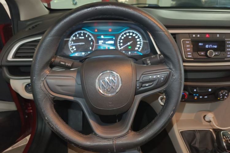 Used Buick GT 2015 15N Manual Elite Edition Steering Wheel