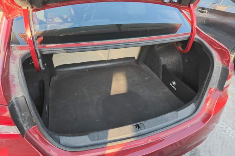 Used Buick GT 2015 15N Manual Elite Edition Trunk