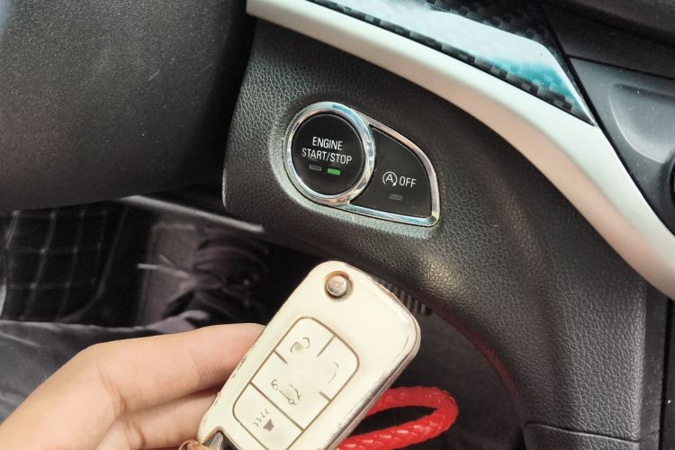 Used Buick GT 2015 15N Automatic Deluxe Edition Vehicle Key
