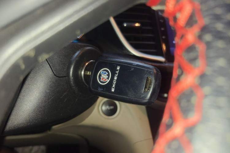 Used Buick GT 2015 15N Automatic Elite Version Vehicle Key