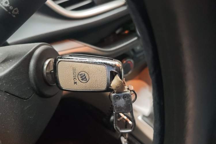 Used Buick GT 2015 15N Manual Elite Edition Vehicle Key