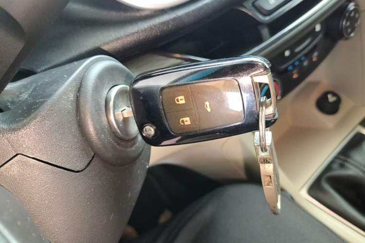 Used Buick GT 2015 15N Manual Elite Edition Vehicle Key