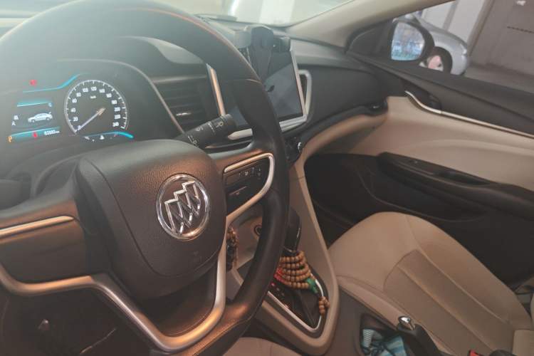 Used Buick GT 2015 15N Automatic Elite Version Audio And AC Panel
