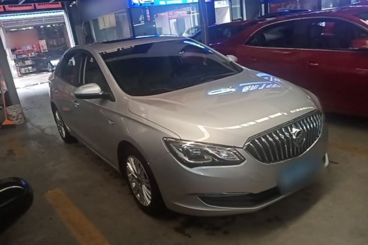 Used Buick GT 2015 15N Automatic Elite Version Front Right 45 Deg