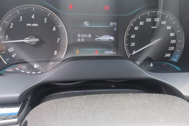 Used Buick GT 2015 15N Automatic Deluxe Edition Odometer Close Up